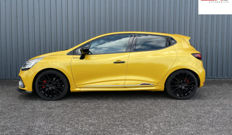 Renault Clio IV RS TROPHY 220ch complet