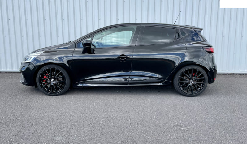 Renault Clio IV 1.6 TURBO 220ch RS TROPHY FULL BLACK – FULL OPTIONS complet