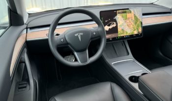 TESLA MODEL 3 STANDARD RWD REF31124 complet