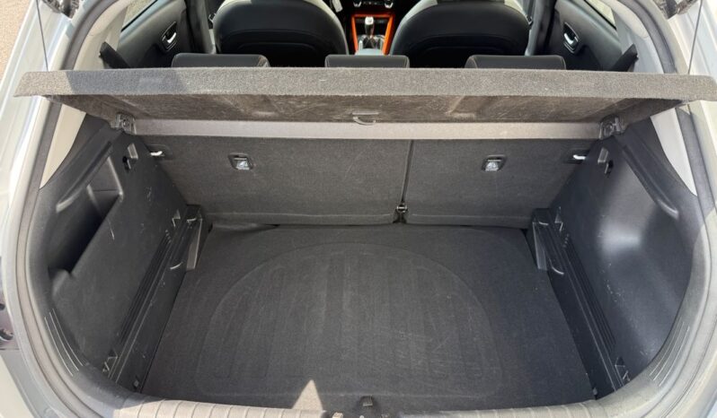 KIA STONIC TGDI 100 BVM DESIGN – REF26625 complet