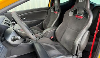 (VENDU) RENAULT MEGANE 3 RS TROPHY JAUNE SIRIUS – REF30625 complet