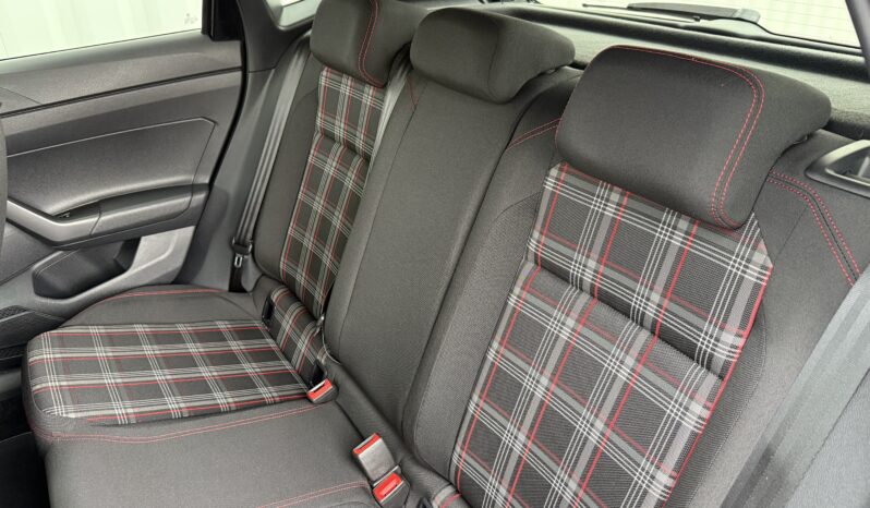 VOLKSWAGEN POLO GTI 200 DSG – REF27825 complet