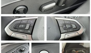 VOLKSWAGEN GOLF 8 130 BVM STYLE-REF17925 complet