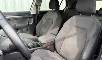 VOLKSWAGEN GOLF 8 130 BVM STYLE-REF17925 complet