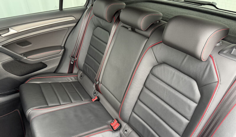 VOLKSWAGEN GOLF GTI TCR 2.0 TSI 290 AKRAPOVIC -REF23226 complet