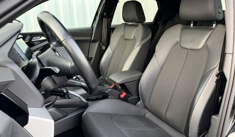 (VENDU) AUDI A1 SPORTBACK 40 TFSI 200 -REF7326 complet
